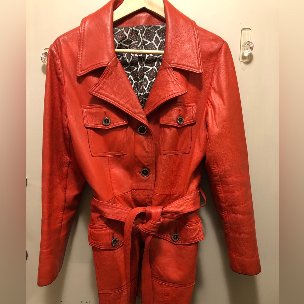 Vintage orange leather coat, Sz M